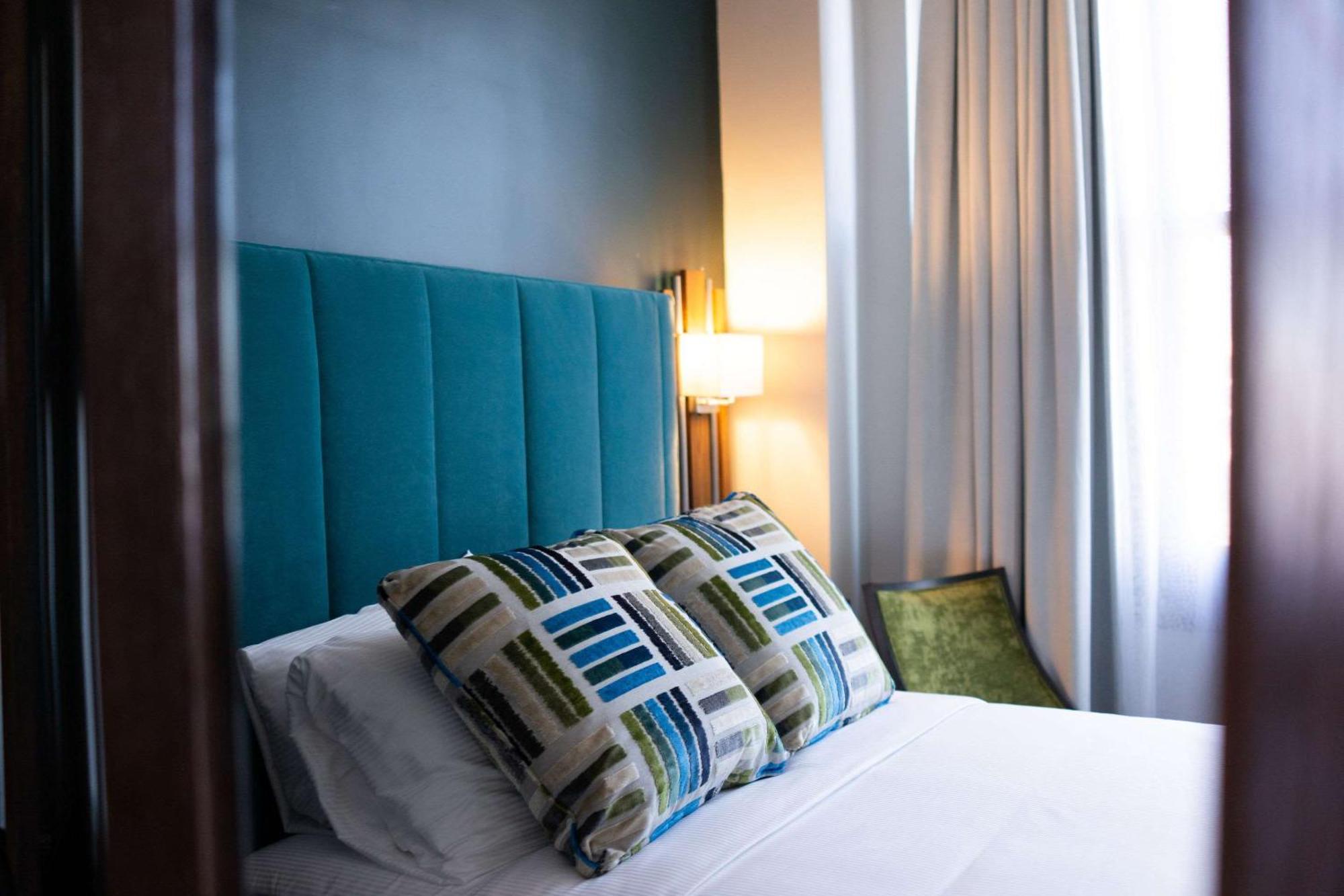 The Esquire Hotel Downtown Gastonia, Ascend Hotel Collection Exterior photo